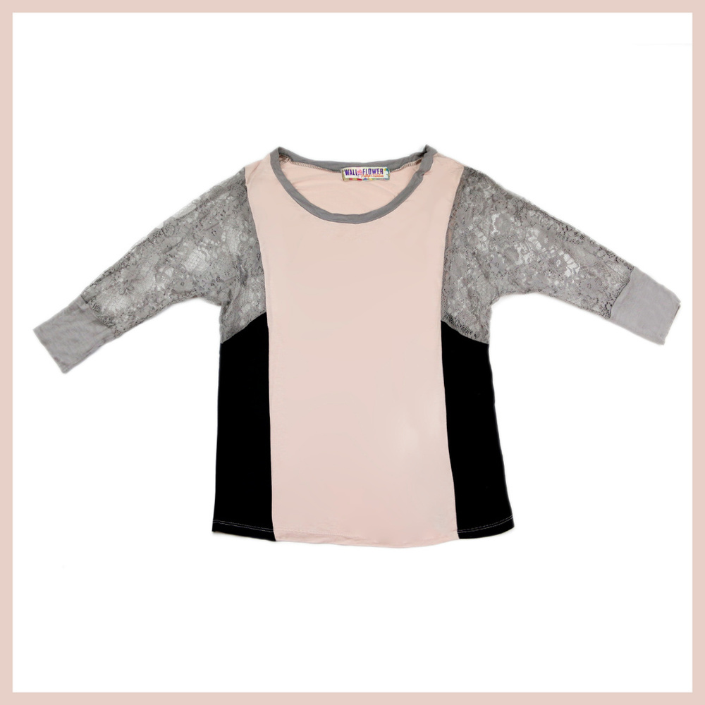 Wallflower Lace Sleeve Blush Colorblock Top Women’s Medium - Picture 2 of 5
